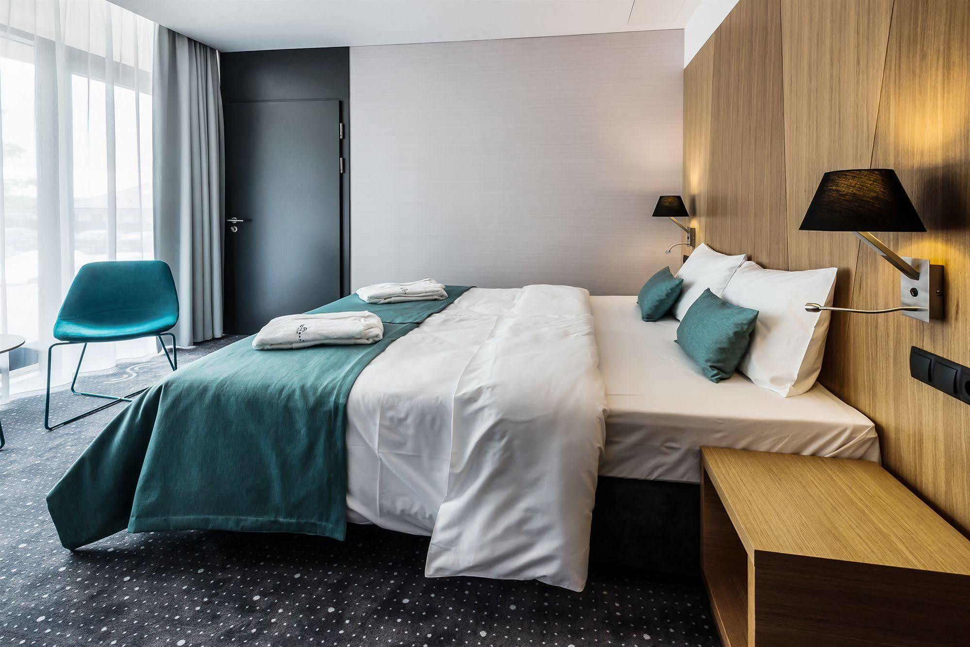 Hotel Regatta Restauracja 4*